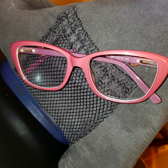 Goggles4U Accessories - Adorable frames 😎